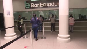 Gerente Zonal de BanEcuador niega uso de bienes públicos en apoyo a candidato